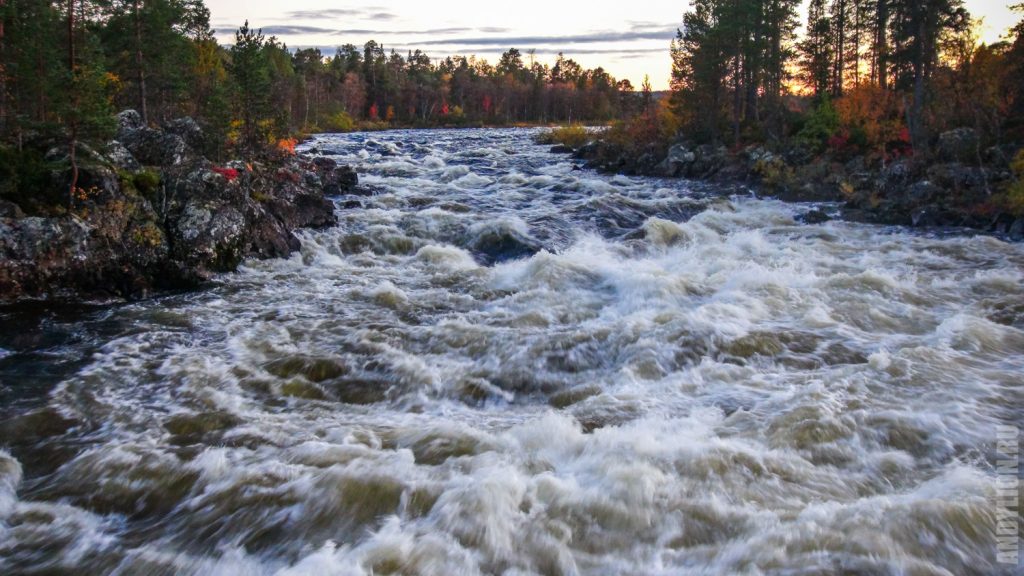 Бурные пороги реки Juutuanjoki