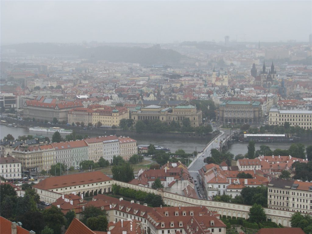 Прага с южной башни Собора св.Вита