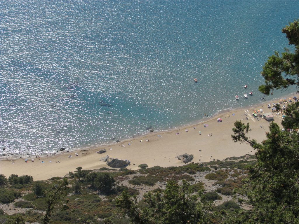 Пляж Цамбика. Вид из монастыря Мони Цамибка. Родос.